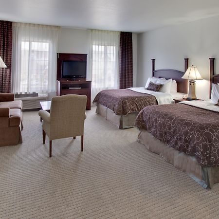 Staybridge Suites Rockford By Ihg Room photo