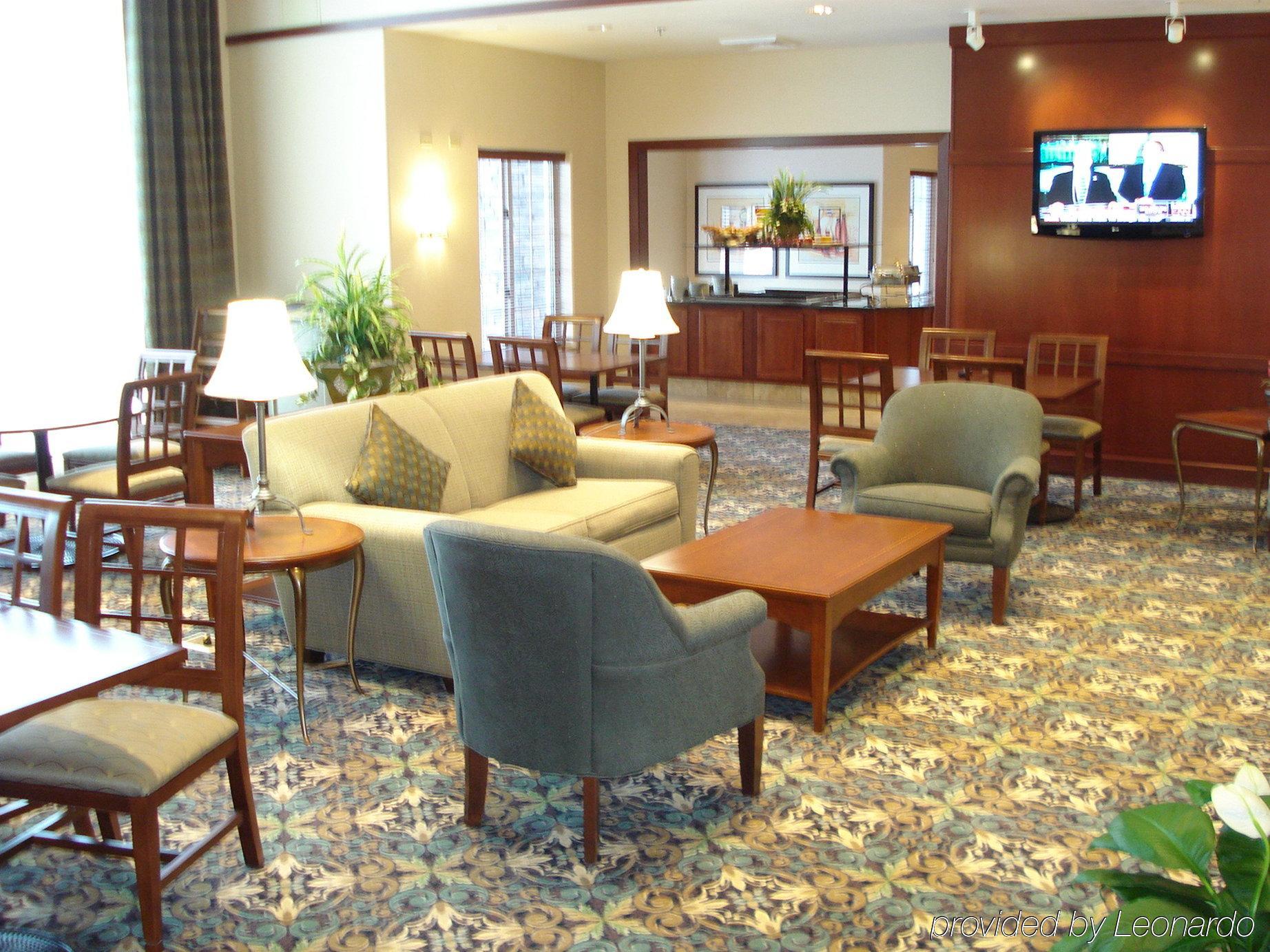 Staybridge Suites Rockford By Ihg Restaurant photo